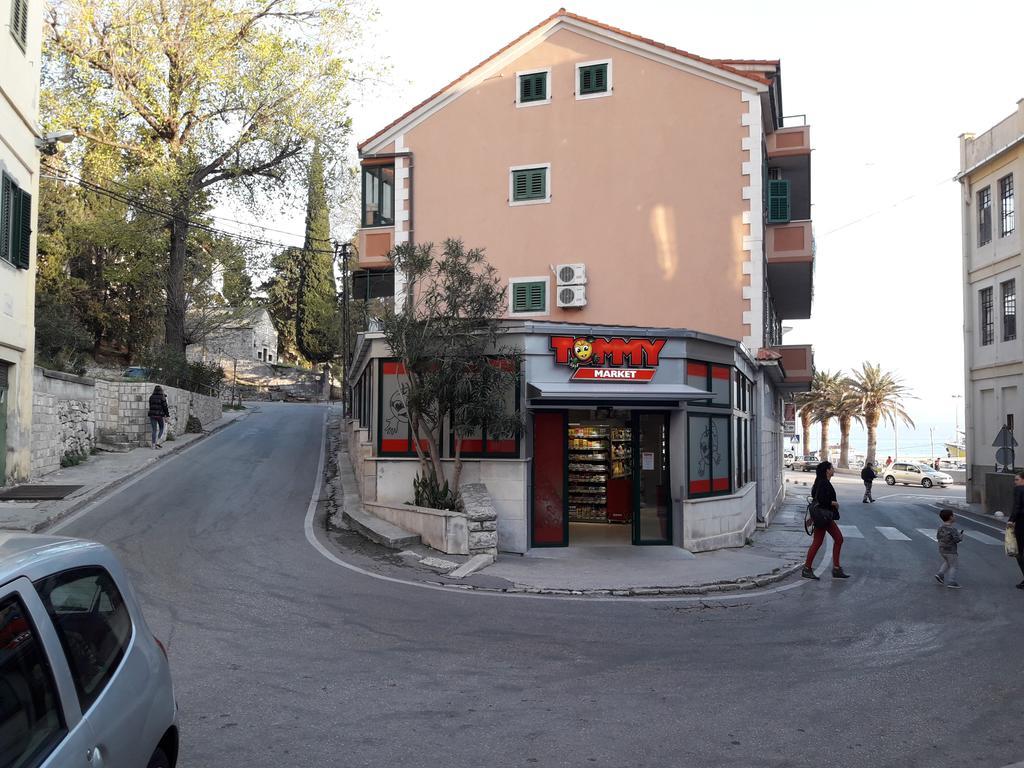 Villa Miranda - Croazia Omiš Eksteriør billede